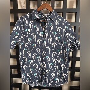 NWT Hurley Navy Short-Sleeve Toucan Print Button-Up Shirt Small